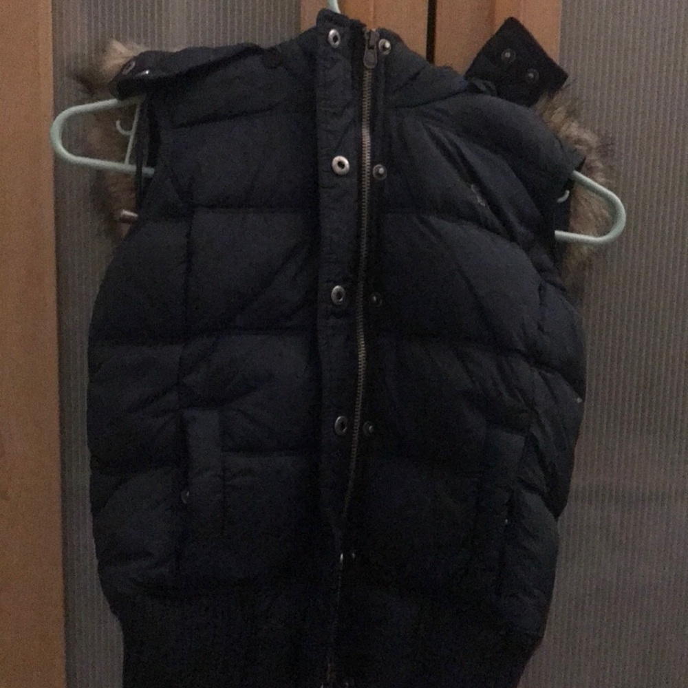 Abercrombie Vest - Down faux fur hood - SZ S